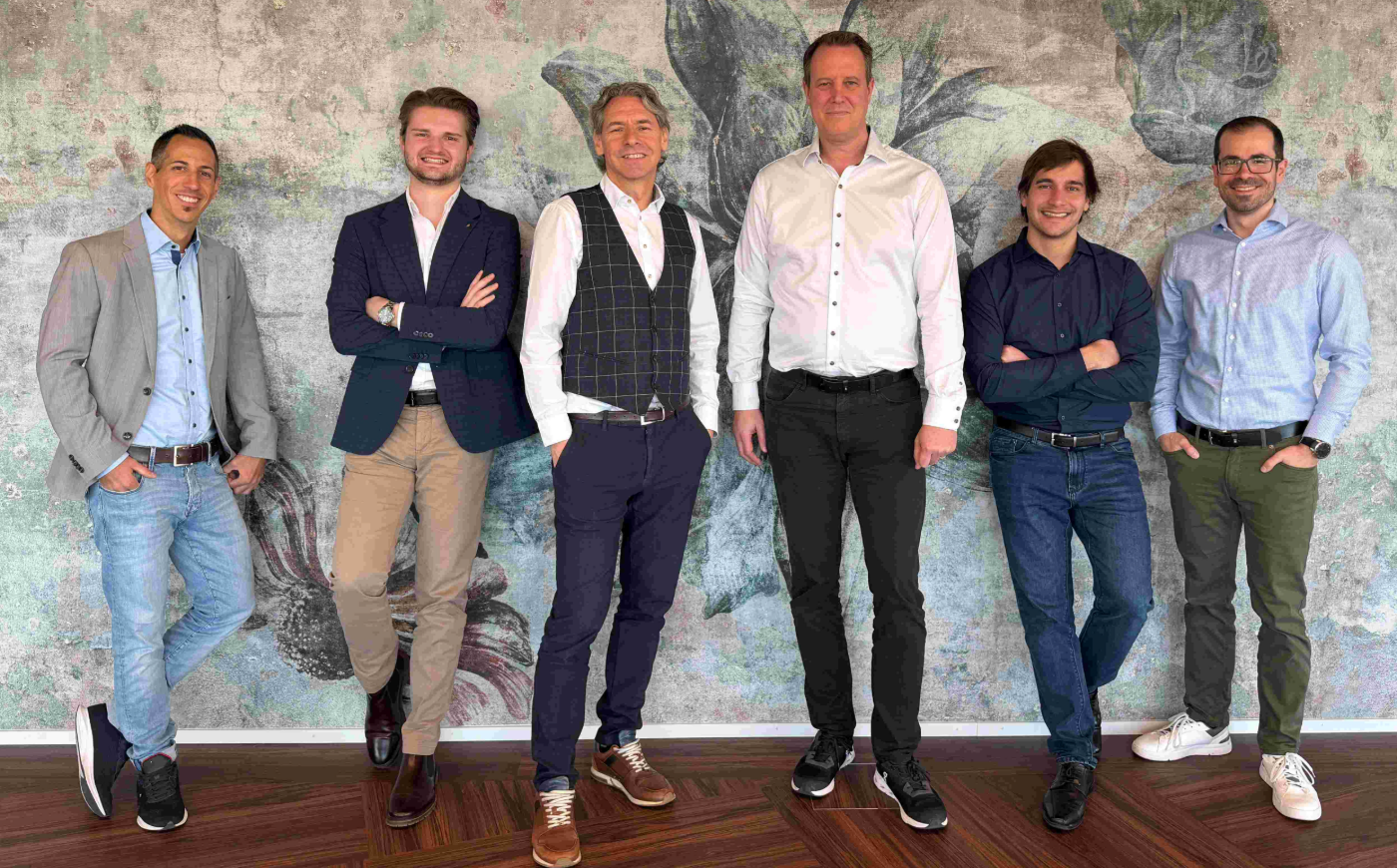 The Dinotronic Team