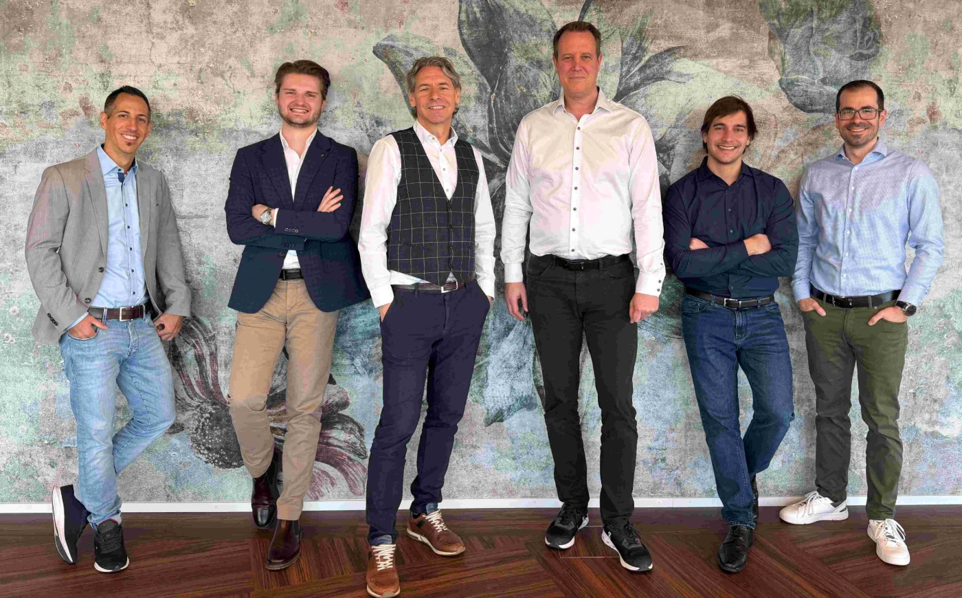 The Dinotronic Team